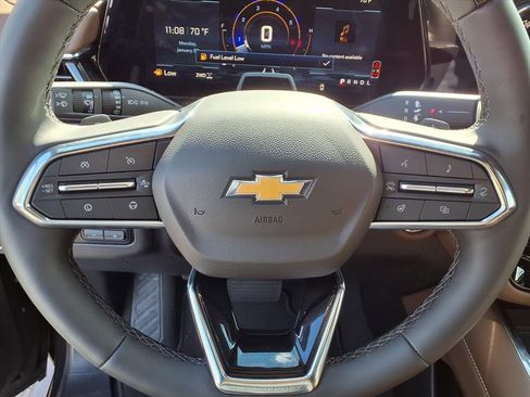 New 2026 Chevrolet Suburban High Country image 12