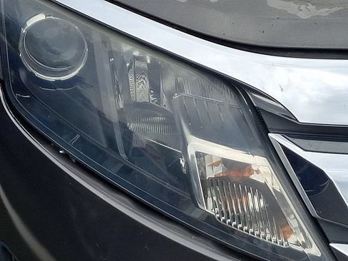 Used 2012 Ford Fusion SE FWD image 5