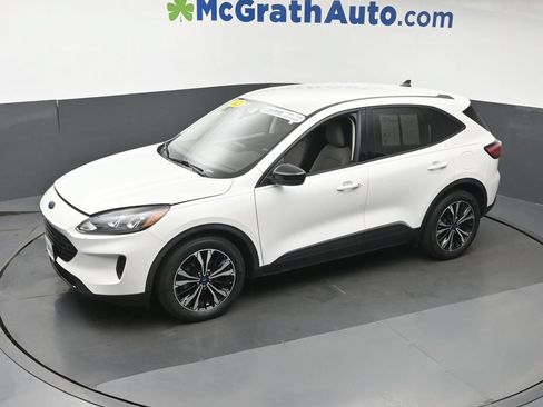 Used 2022 Ford Escape SE w/ SE Sport Appearance Package FWD image 22