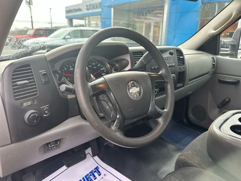 Used 2013 Chevrolet Silverado 2500 W/T image 14