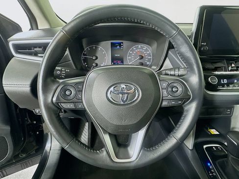 Used 2023 Toyota Corolla Cross LE w/ Moonroof Package AWD/4WD image 22