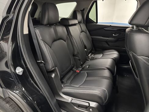 Used 2023 Honda Pilot EX-L image 31