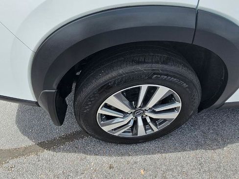 Certified 2025 Nissan Pathfinder SL AWD/4WD image 9