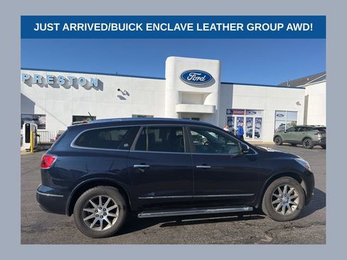 Used 2017 Buick Enclave Leather image 1