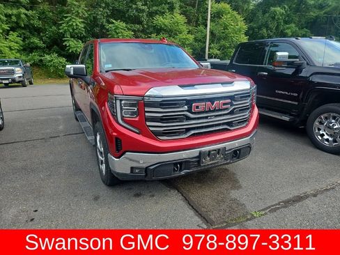 Used 2024 GMC Sierra 1500 SLT w/ SLT Premium Plus Package AWD/4WD image 2