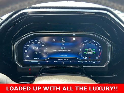 Used 2023 Chevrolet Silverado 1500 High Country w/ High Country Premium Package image 19