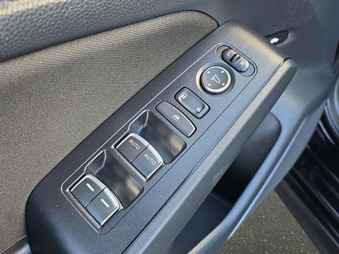 Certified 2022 Honda Civic LX image 28