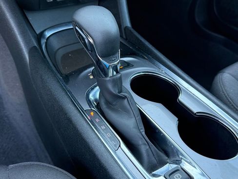 Used 2024 Chevrolet Malibu LT FWD image 19