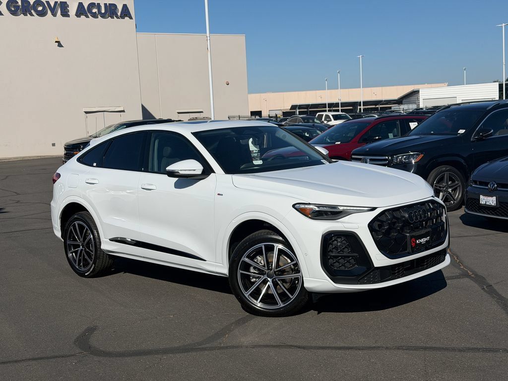 New 2026 Audi Q5 Premium Plus AWD/4WD image 3