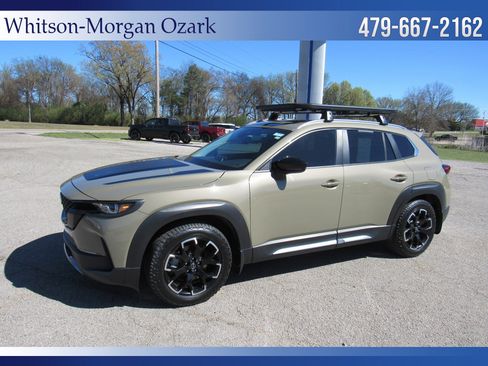 Used 2023 MAZDA CX-50 Meridian Edition w/ Apex Package AWD/4WD image 4