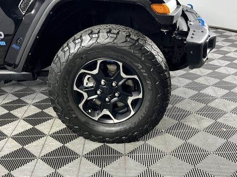 Certified 2022 Jeep Wrangler Unlimited Rubicon 4xe w/ Steel Bumper Group image 12