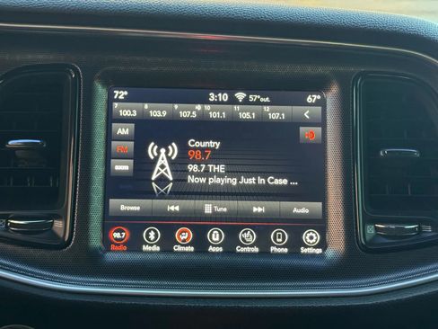 Used 2018 Dodge Challenger R/T Plus image 25