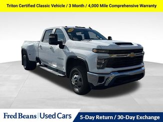 Used 2024 Chevrolet Silverado 3500 LT video 1