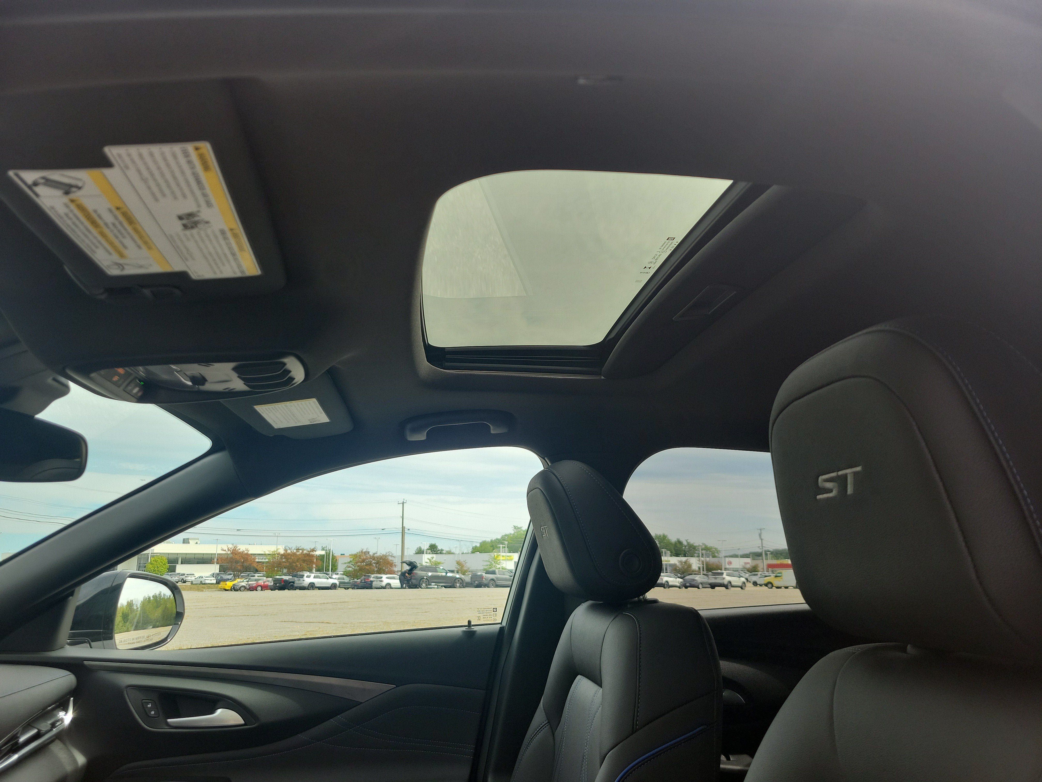 New 2026 Buick Envista Sport Touring w/ Convenience I Package FWD image 26