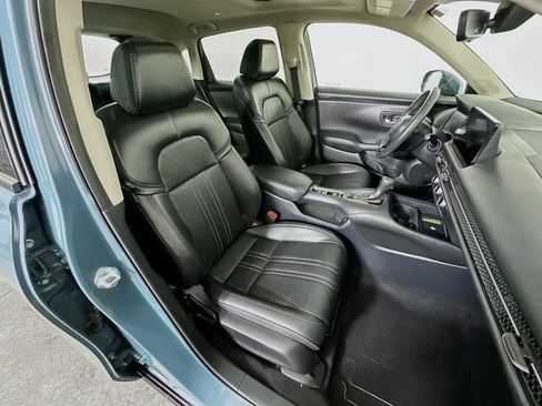 Used 2024 Honda HR-V EX-L image 8