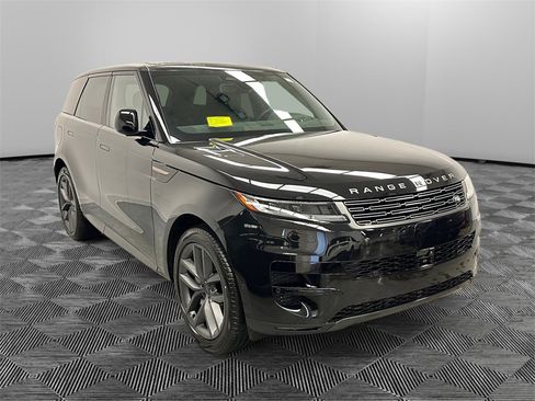 New 2026 Land Rover Range Rover Sport SE image 7