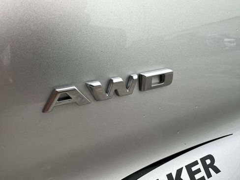 Used 2021 Cadillac XT4 Premium Luxury w/ Cold Weather Package image 28