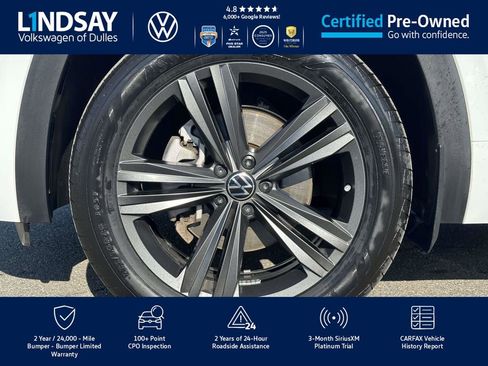 Used 2021 Volkswagen Atlas Cross Sport SE w/ Panoramic Sunroof Package image 8