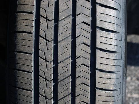 Used 2015 Chevrolet Equinox LT w/ Driver Convenience Package image 46