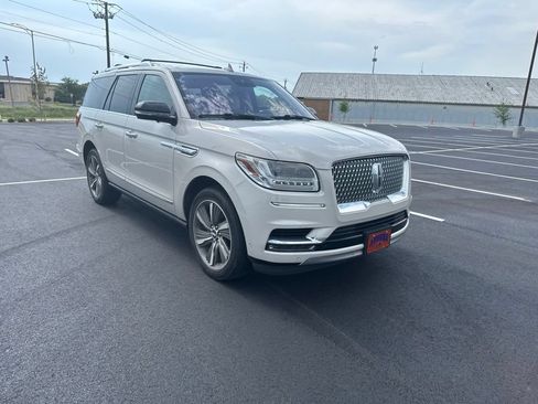 Used 2019 Lincoln Navigator Reserve AWD/4WD image 1