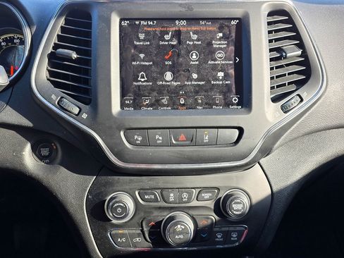 Used 2023 Jeep Cherokee Altitude Lux image 13