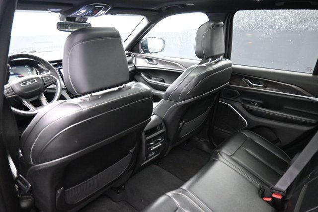 Used 2024 Jeep Grand Cherokee Limited 4xe AWD/4WD image 36