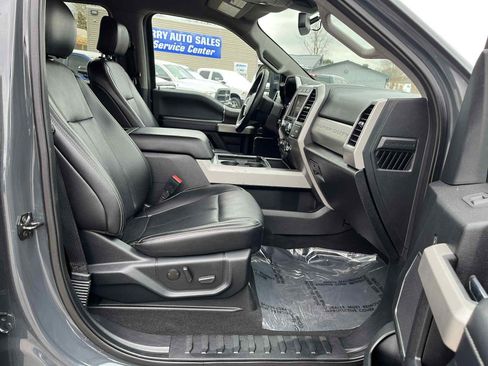 Used 2021 Ford F250 Lariat image 31