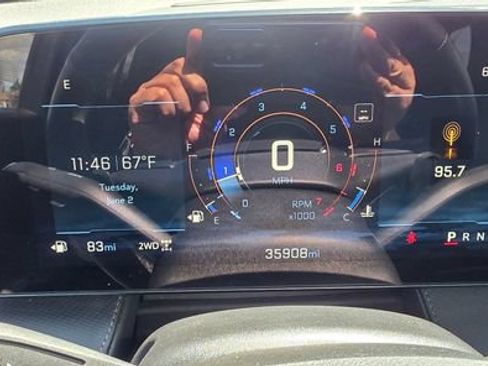 Used 2025 Chevrolet Equinox LT w/ Convenience Package II AWD/4WD image 18