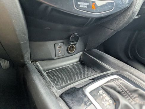 Used 2017 Nissan Rogue SV w/ Midnight Edition image 22