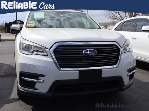 Used 2021 Subaru Ascent Premium w/ Convenience Package image 2