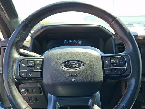 Used 2022 Ford Expedition Limited AWD/4WD image 19