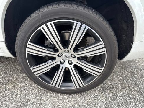Used 2021 Volvo XC90 T8 Inscription w/ Advanced Package AWD/4WD image 4
