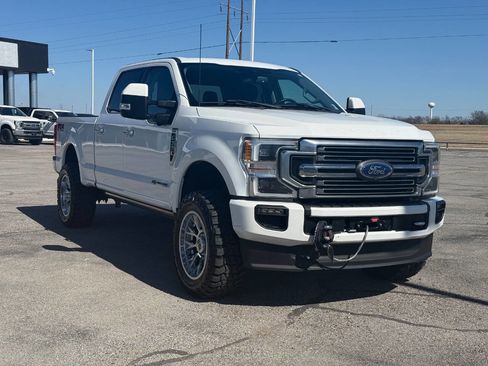 Used 2022 Ford F350 Limited image 4