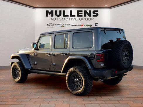 Used 2022 Jeep Wrangler Unlimited Rubicon w/ Trailer Tow Package AWD/4WD image 7