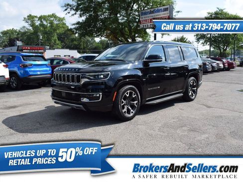 Used 2023 Jeep Wagoneer Series III w/ Convenience Group I AWD/4WD image 1