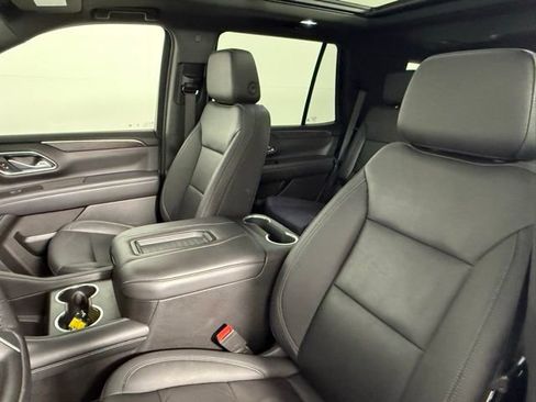 Used 2022 Chevrolet Tahoe Z71 w/ Luxury Package image 34