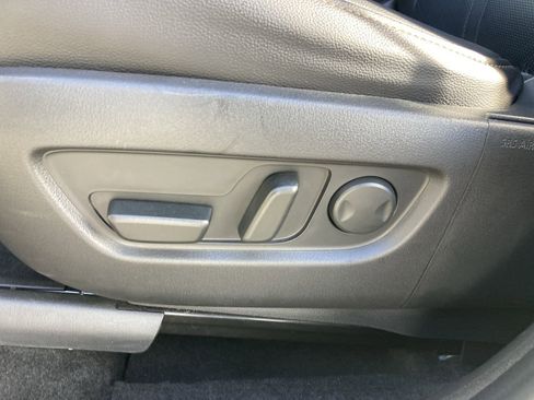 Used 2025 MAZDA CX-70 3.3 Turbo w/ Preferred Package image 14