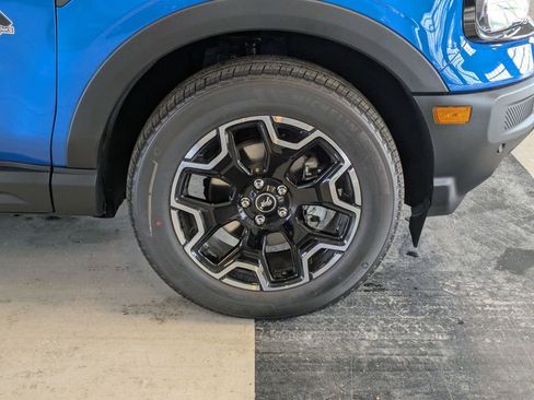 New 2025 Ford Bronco Sport Outer Banks w/ Outer Banks Tech Package+ image 22