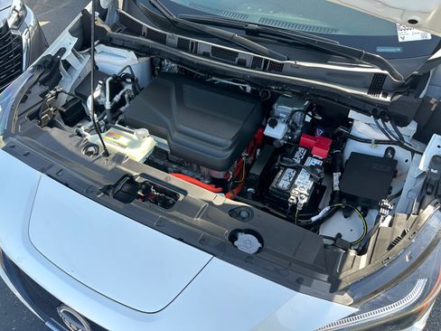 Used 2024 Nissan Leaf SV Plus FWD image 28
