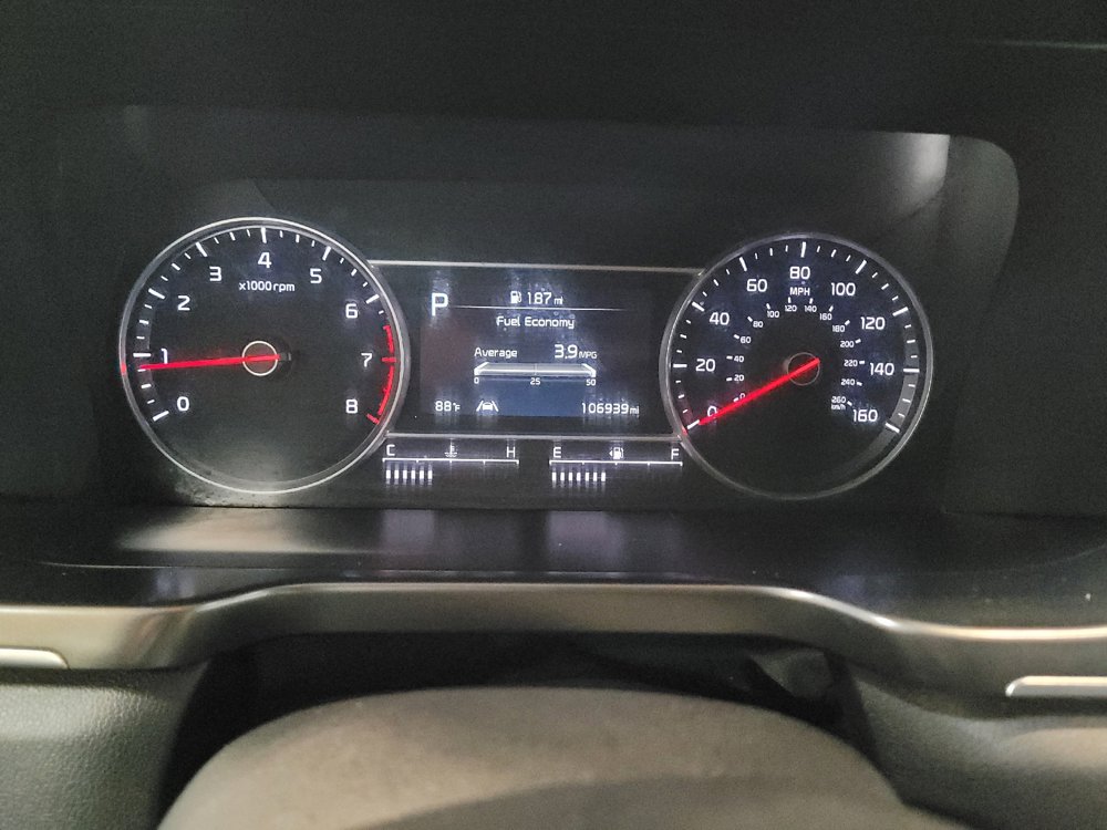 Used 2022 Kia Sorento LX FWD image 23