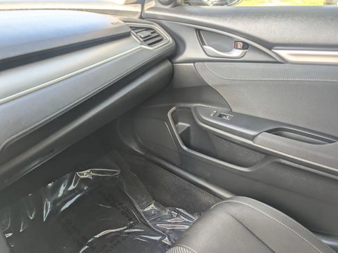 Used 2018 Honda Civic EX image 29