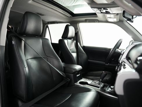 Used 2019 Toyota 4Runner Limited image 62