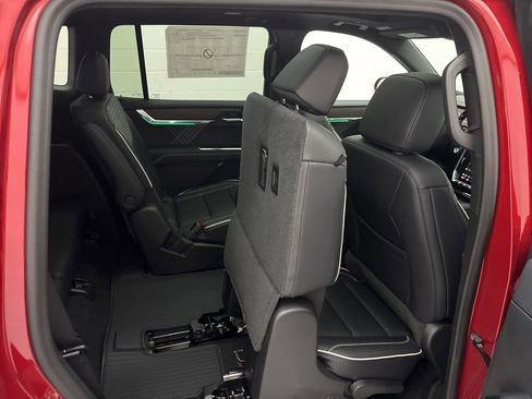 New 2026 GMC Acadia Denali w/ Super Cruise Package AWD/4WD image 64