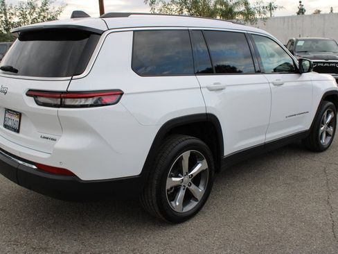 Used 2021 Jeep Grand Cherokee L Limited w/ Trailer Tow Group (B) image 4