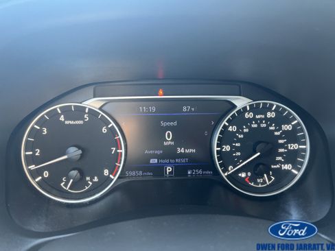 Used 2023 Nissan Altima 2.5 SL FWD image 9