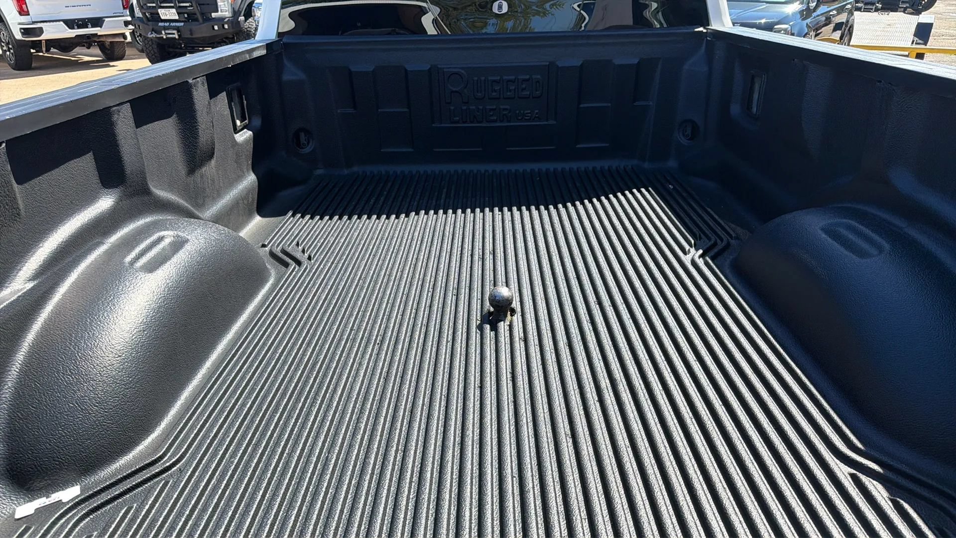 Used 2017 Ford F350 Lariat w/ Lariat Ultimate Package AWD/4WD image 7