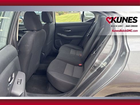 Used 2023 Nissan Sentra SV image 22