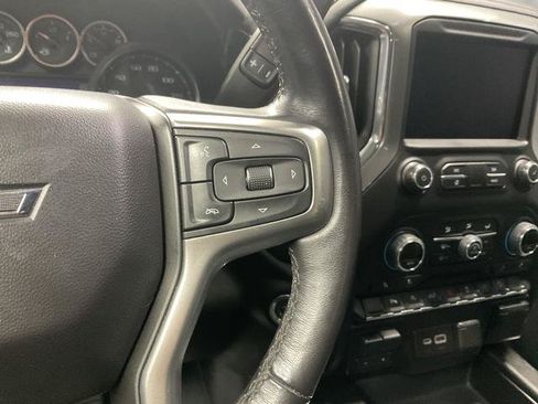Used 2020 Chevrolet Silverado 1500 LT Trail Boss w/ Midnight Edition AWD/4WD image 24