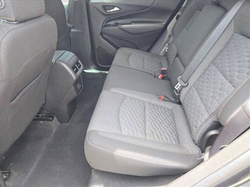 Used 2019 Chevrolet Equinox LT FWD image 19