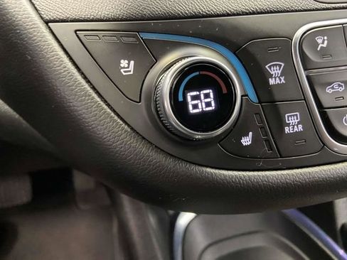 Used 2024 Chevrolet Malibu LT image 25